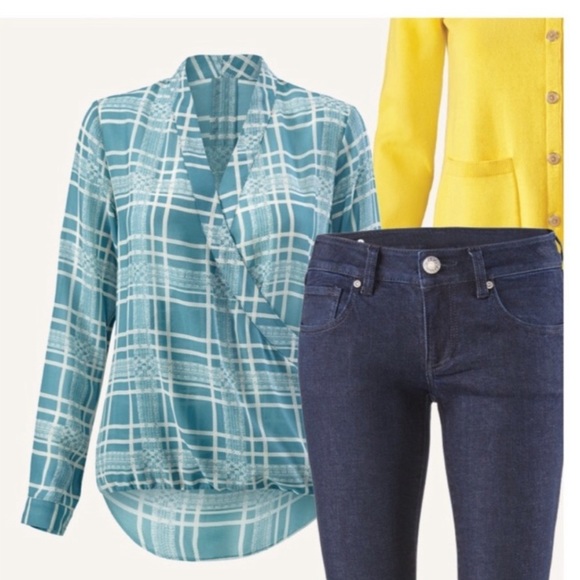 Cabi Windowpane wrap blouse Style 3068 - Picture 4 of 14